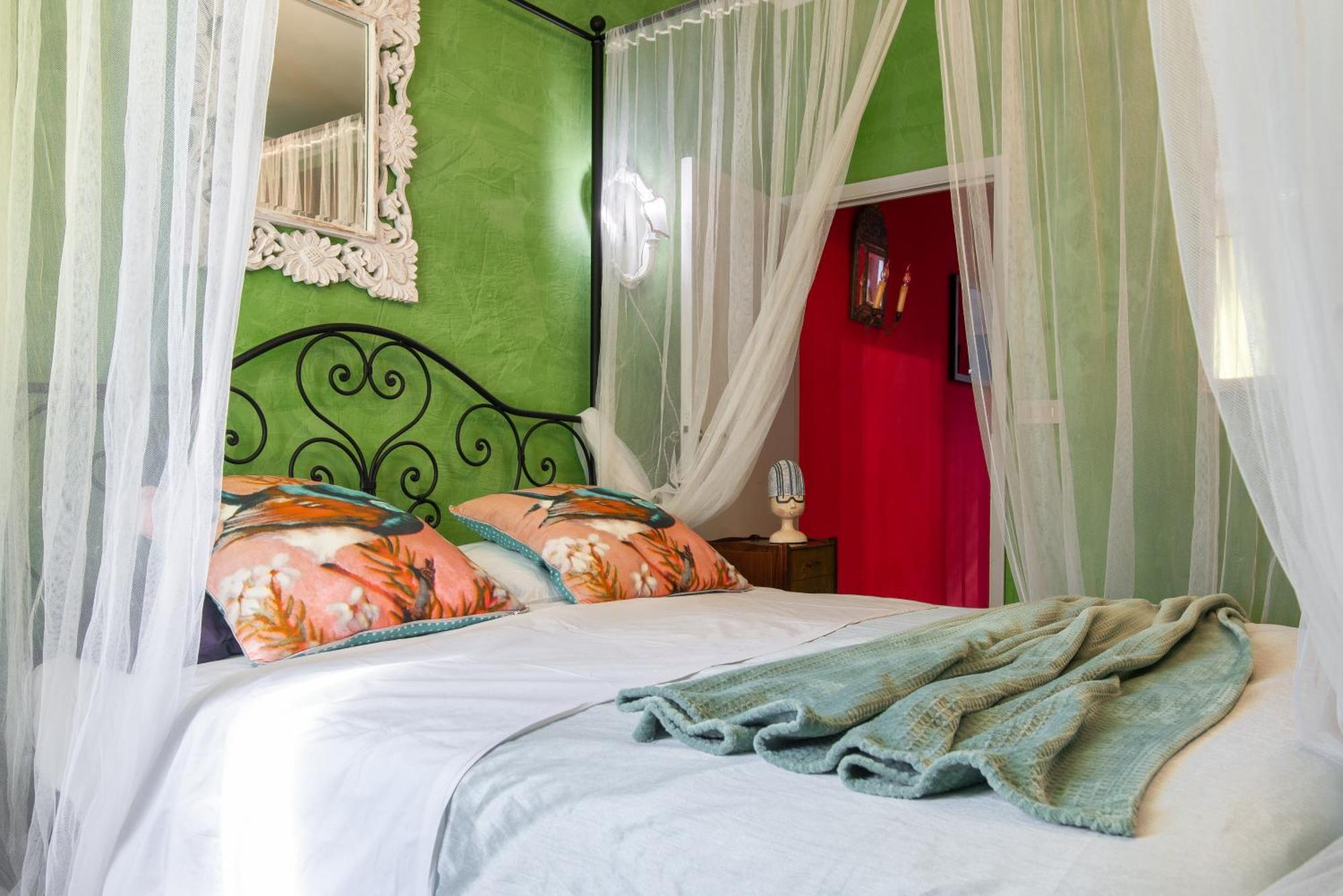 Bibi Boutique Arezzo Living Suite Rosafragola & Verdeconiglio Luaran gambar