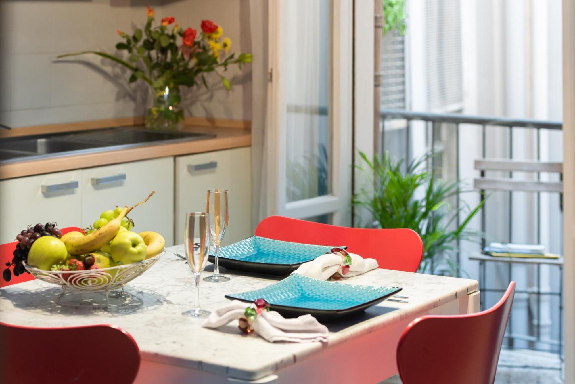 Bibi Boutique Arezzo Living Suite Rosafragola & Verdeconiglio Luaran gambar